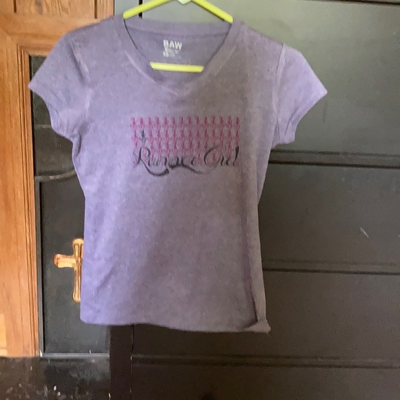 Runner girl tee shirt - Picture 3 of 3